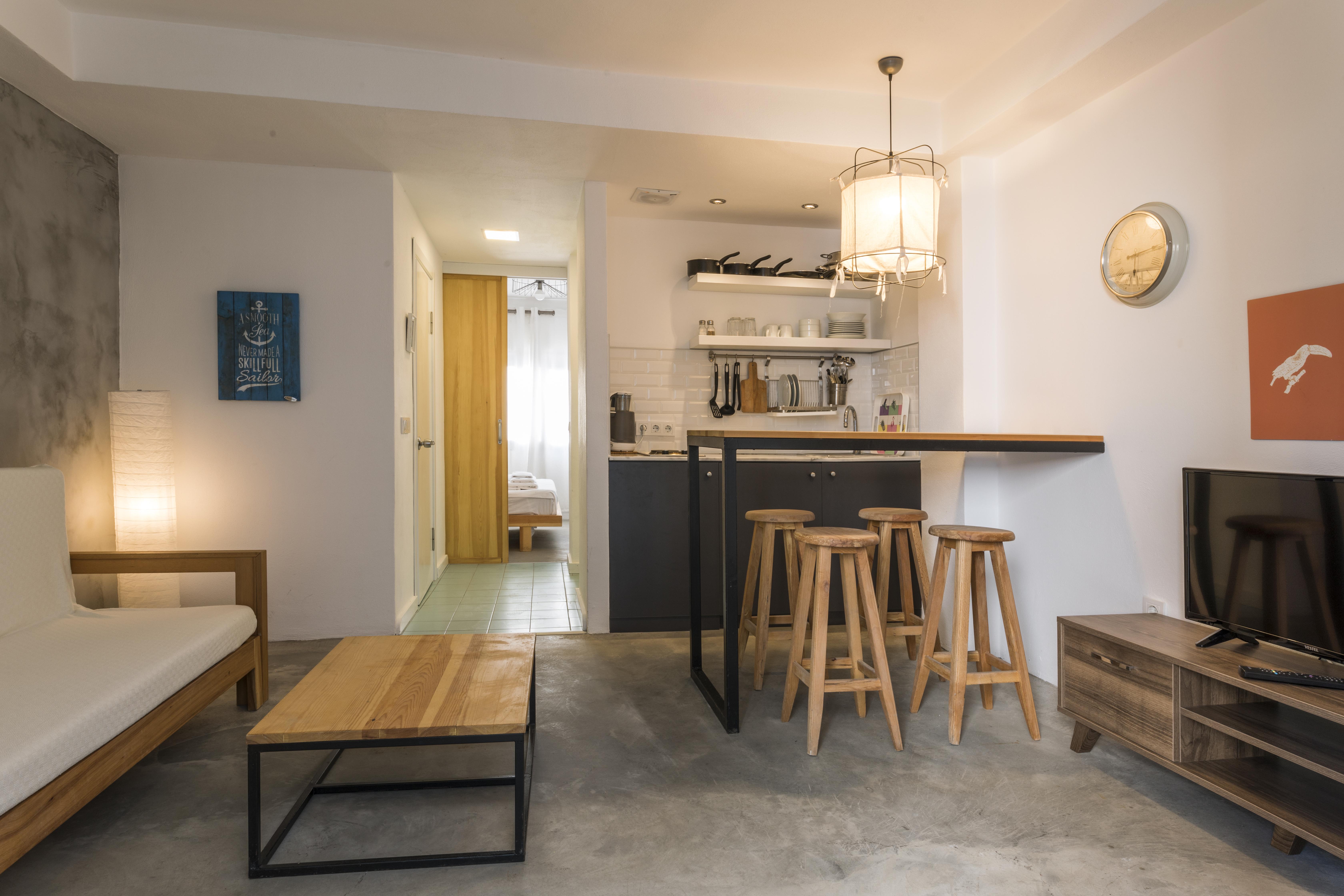 Daphnis Hotel ゴルトゥルブク エクステリア 写真
